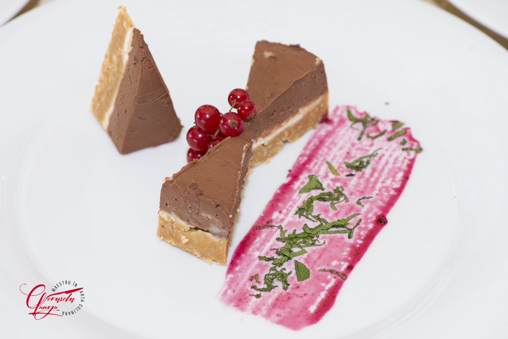 Chef Cerasela Lungu, Maestru în Arta Culinara, Consultanta Gastronomica pentru restaurante, Cursuri acreditate bucatar, Cursuri Bucatar Romania, Consultanță completă: meniu, flux tehnologic, instruire personal